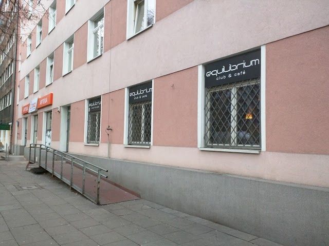Equilibrium. Klub